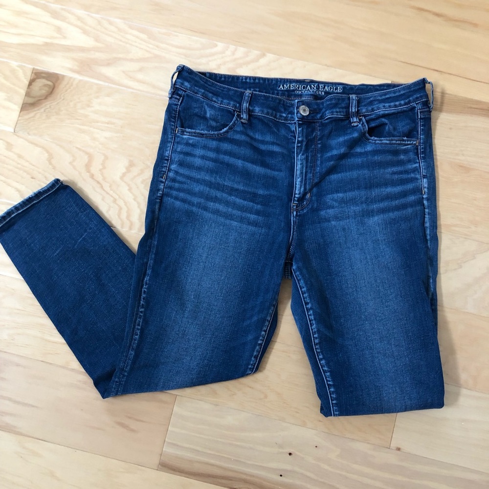 AE Jeans